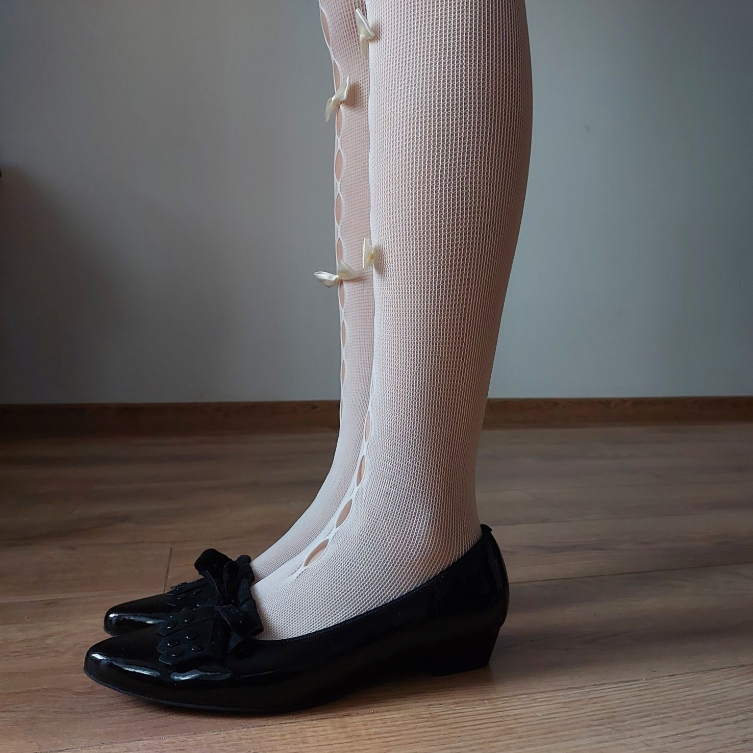 Лаковані туфлі лофери Ara