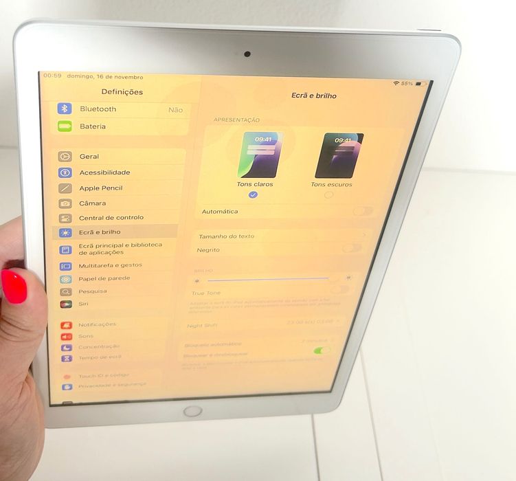 iPad 8 - 32GB - 10.2" com garantia