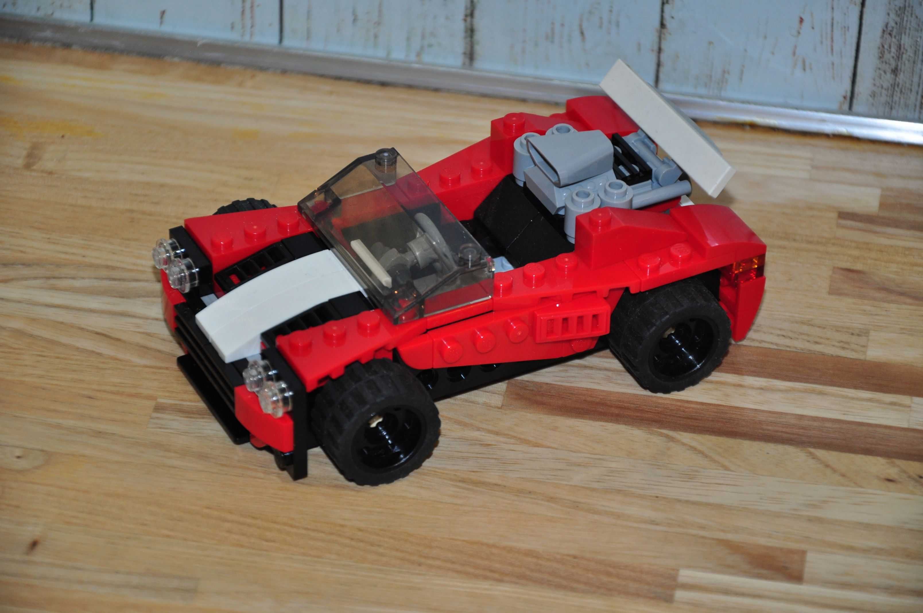 Z0154. Zestaw LEGO Creator 31100-1 Samochód sportowy