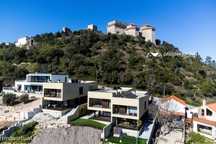 Moradia Geminada T3 Junto Ao Castelo De Ourém