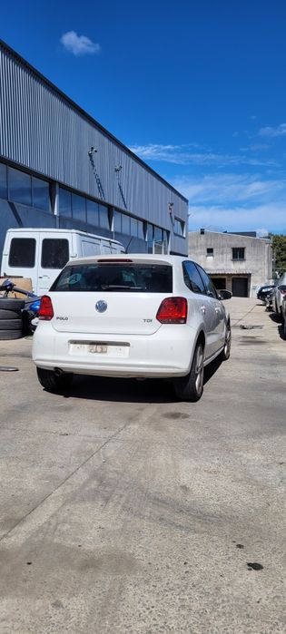 Volkswagen polo 1.6 tdi 2015