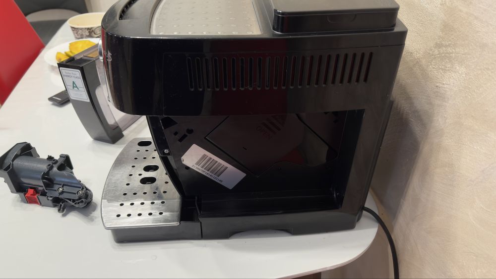 Кофемашина Delonghi