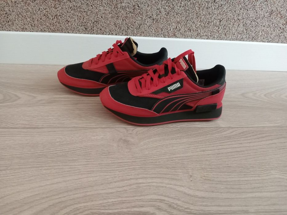 Продам кросівки PUMA