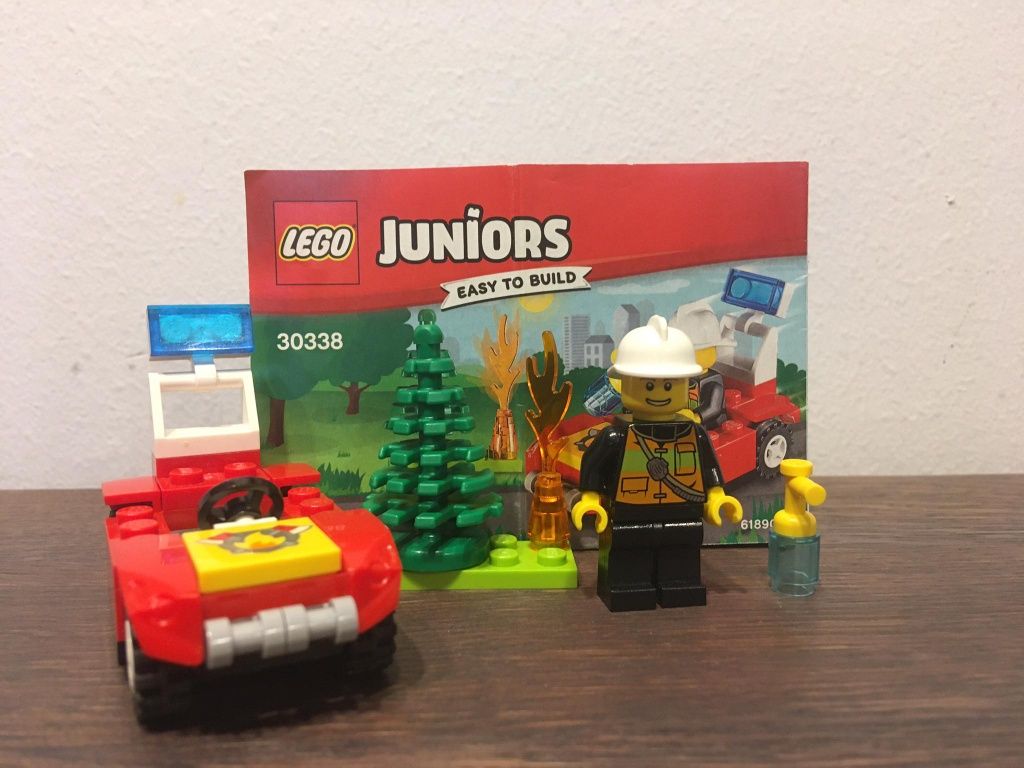 Lego Junior 30338 samochód strażacki i drzewo do gaszenia :)