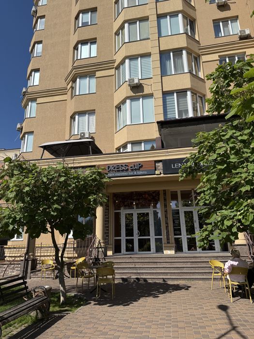 Класне приміщення-готовий бізнес! 1 поверх 74 кв.м ЖК Софія