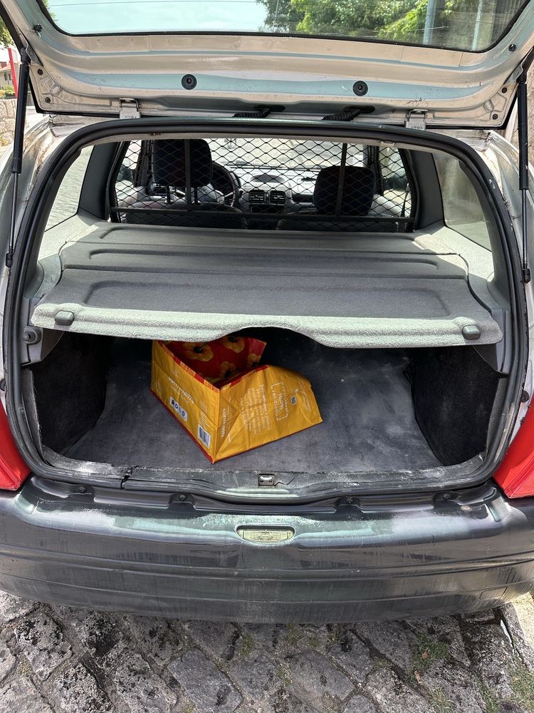Vendo Renault clio 1.9D