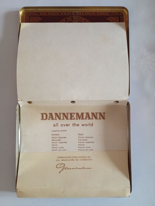 Metalowe pudełko na cygaretki Dannemann Sumatra Menor