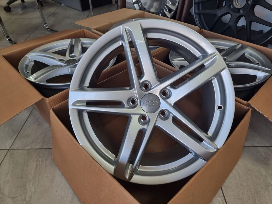 Nowe Koła Zimowe Oryginalne Audi A4 S4 8K B8 18 Cali Kleber 2025 Rok