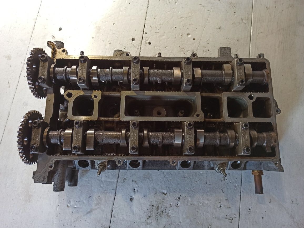 ГБЦ головка блока 1S7G6090AX 1S7Q6090AT Ford Focus 1.8 MK2 QQDB