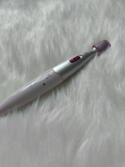 Trymer marki Braun na baterie AAA