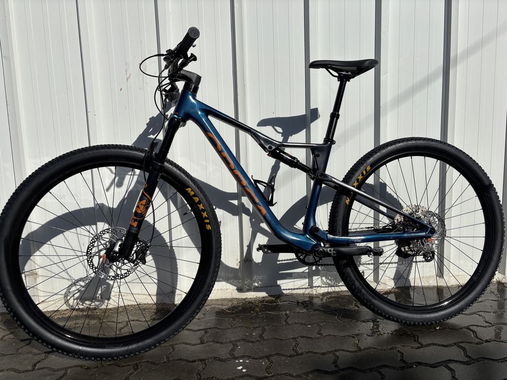Orbea Oiz H30 - tamanho M - 2024