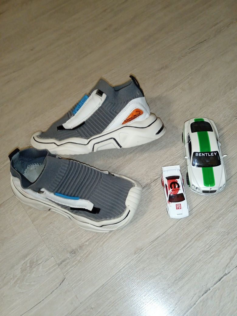 Кроссовки bimigi 30(19 см) 31 (20 см)
