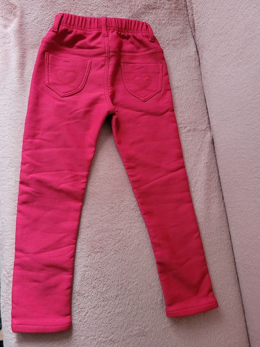 Spodnie czerwone r. 122 cm