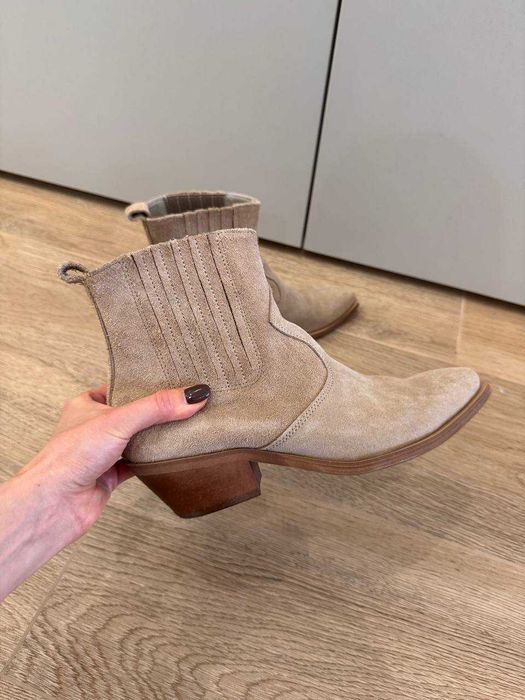 Замшеві козаки Hello store