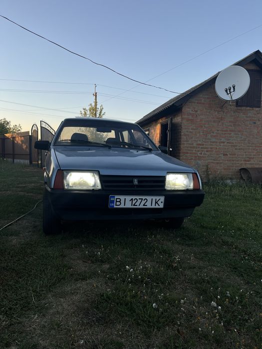 Ваз 21099.