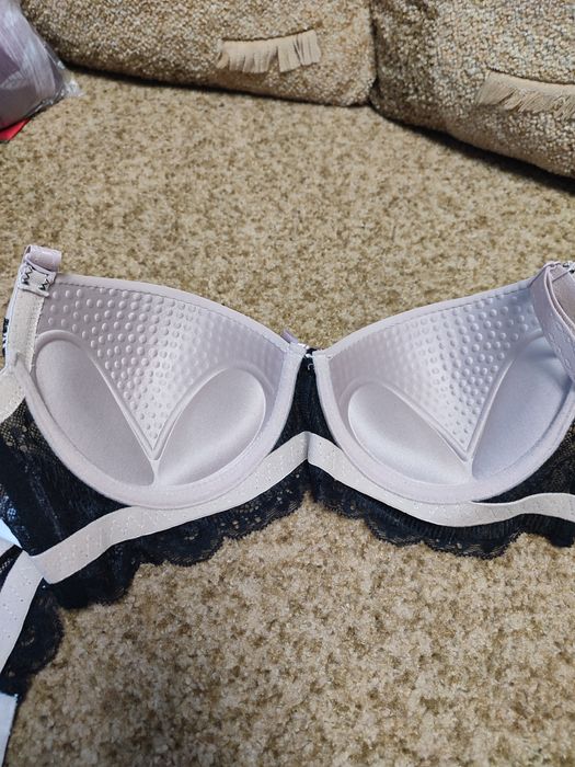 Продам бюстгальтер