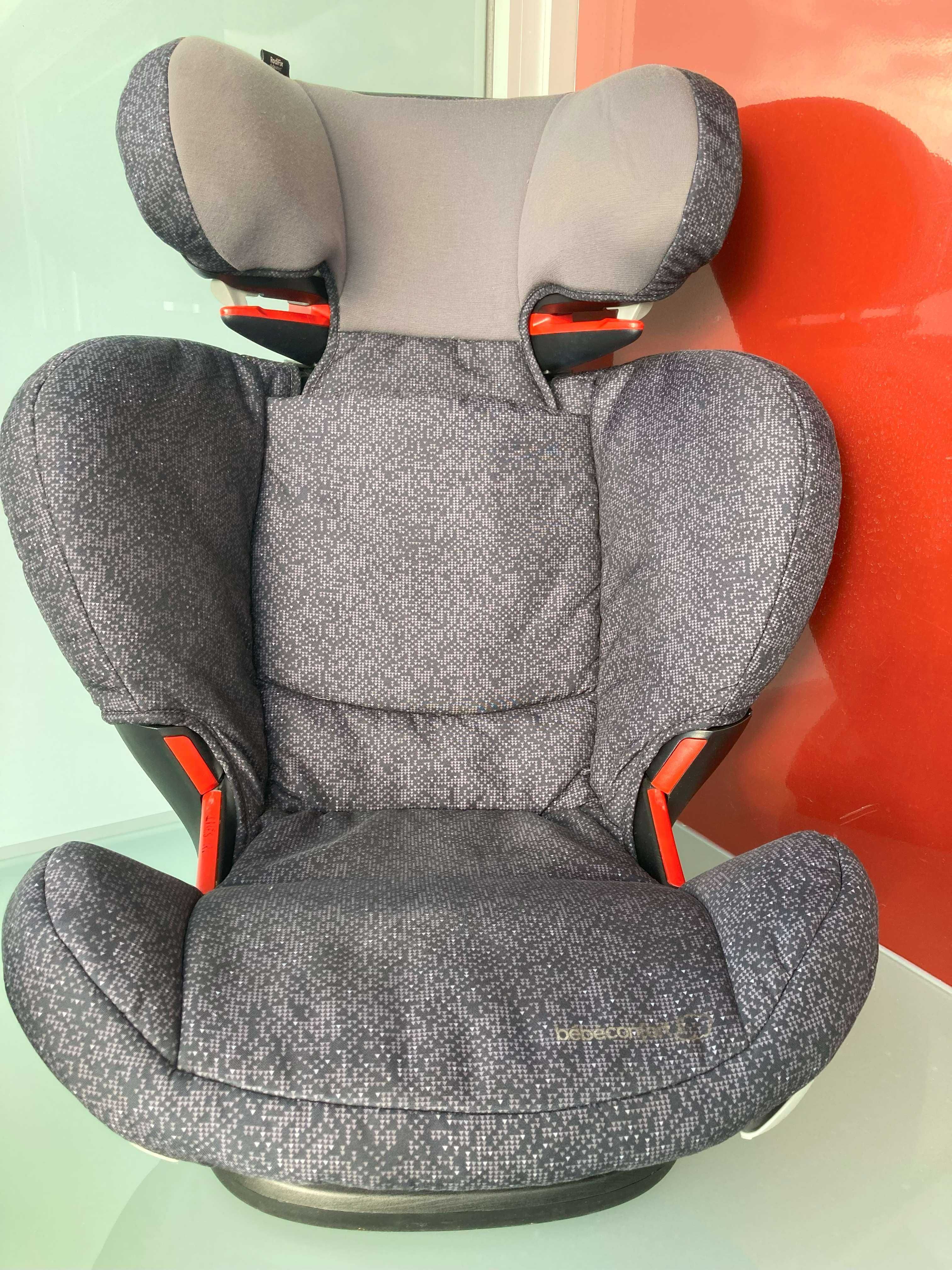 Cadeira auto Rodifix da Bebe Confort