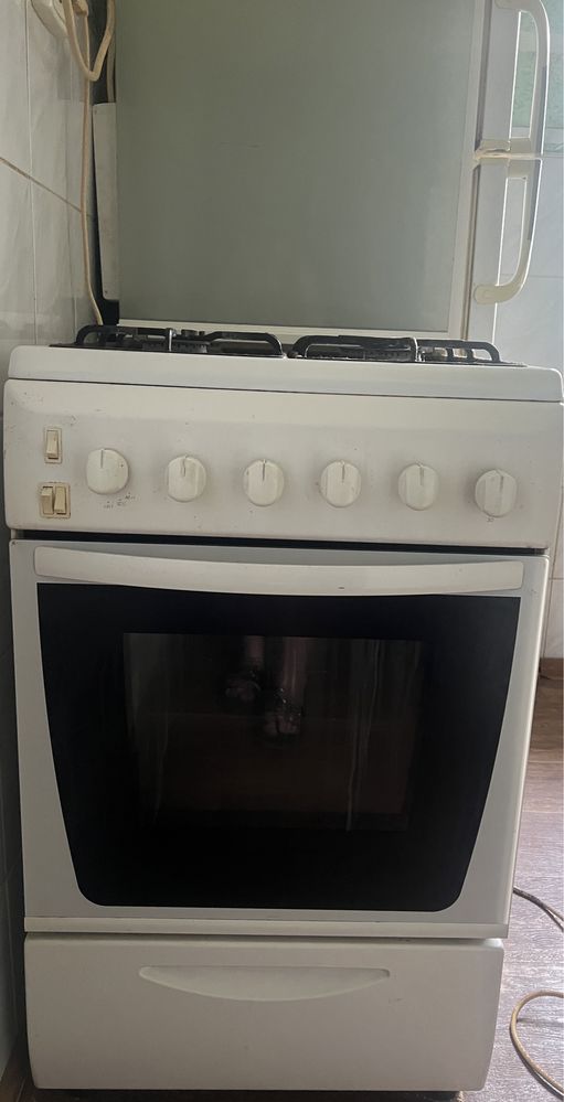 Газова плита Candy CGG 5611 SBW самовивіз