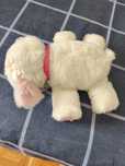 Cao peluche animado a pilhas de brincar