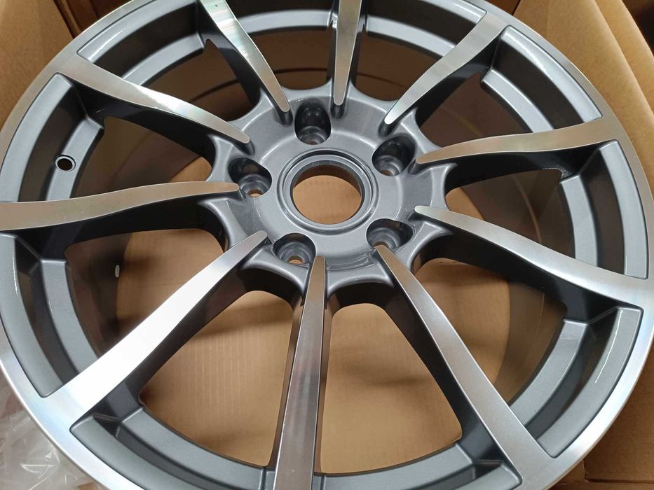 Felgi Aluminiowe 19' 8,5x19 Et51 5x130 Audi Q7 Porsche Tuareg