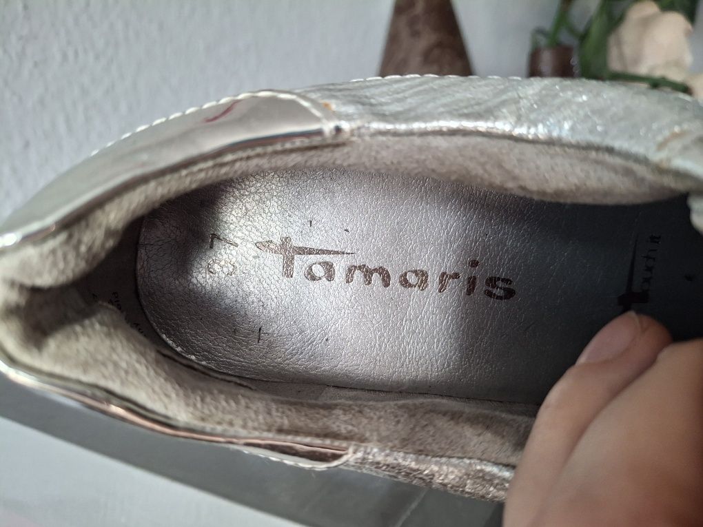 Tamaris sneakersy na platformie damskie 37