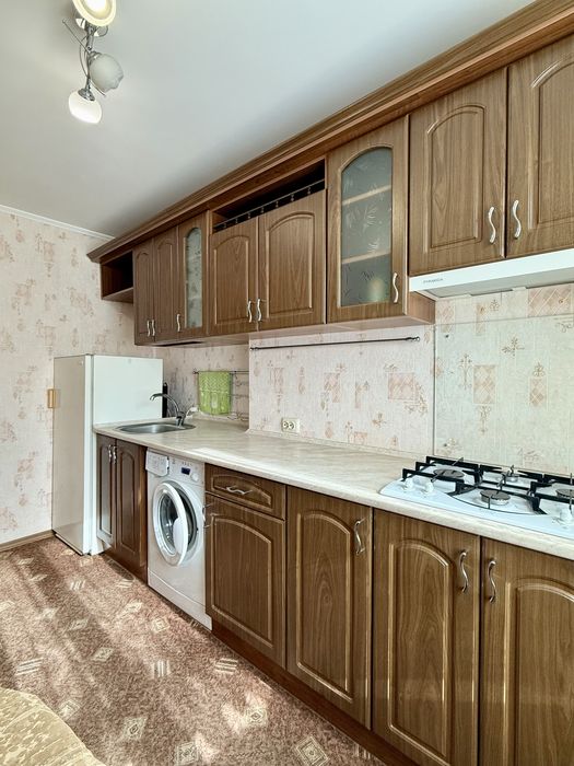 2 кімнатна квартира. Нагірна частина. Район Макдональдсу