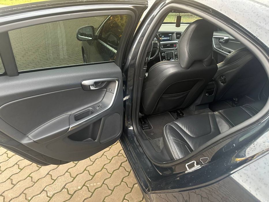 Продам volvo s60