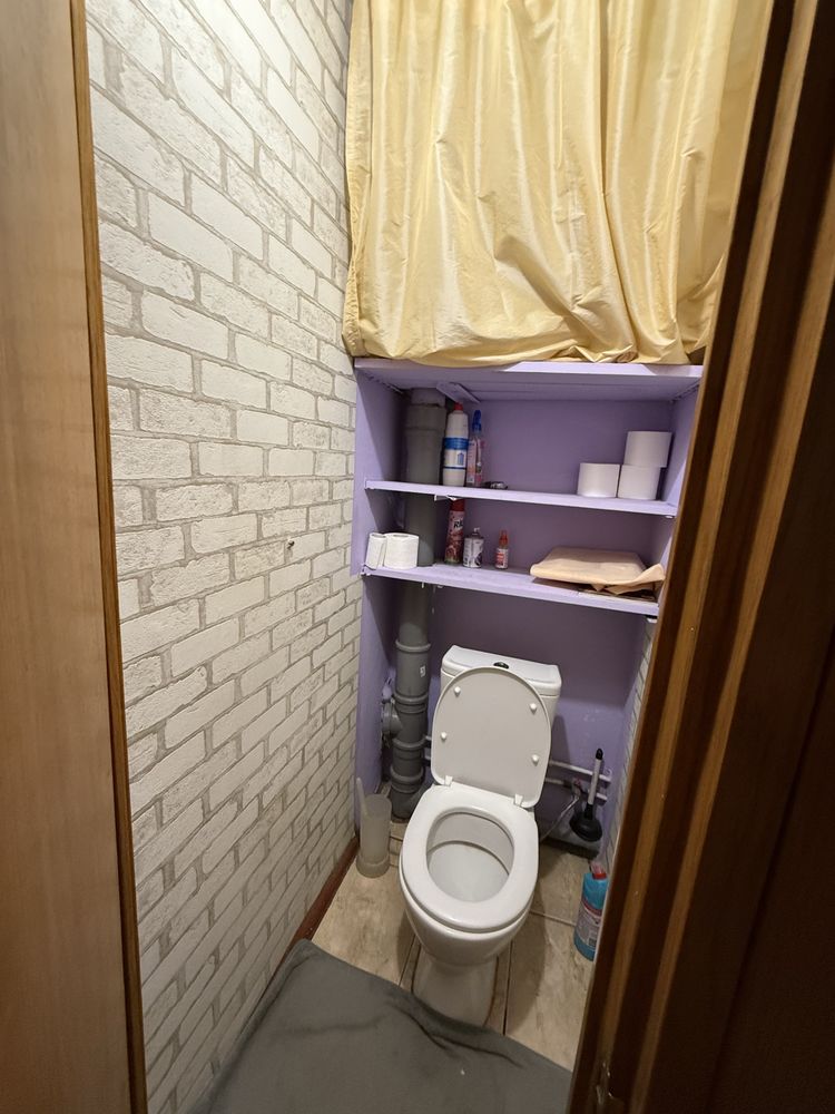 Продаж 2ком без% вул Старокиївська 9