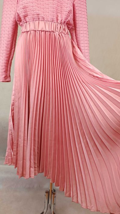 piękna asymetryczna plisowana długa sukienka S ażurowa wesele święta