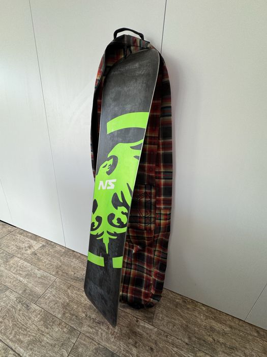 Never Summer Legacy 2014 snowboard