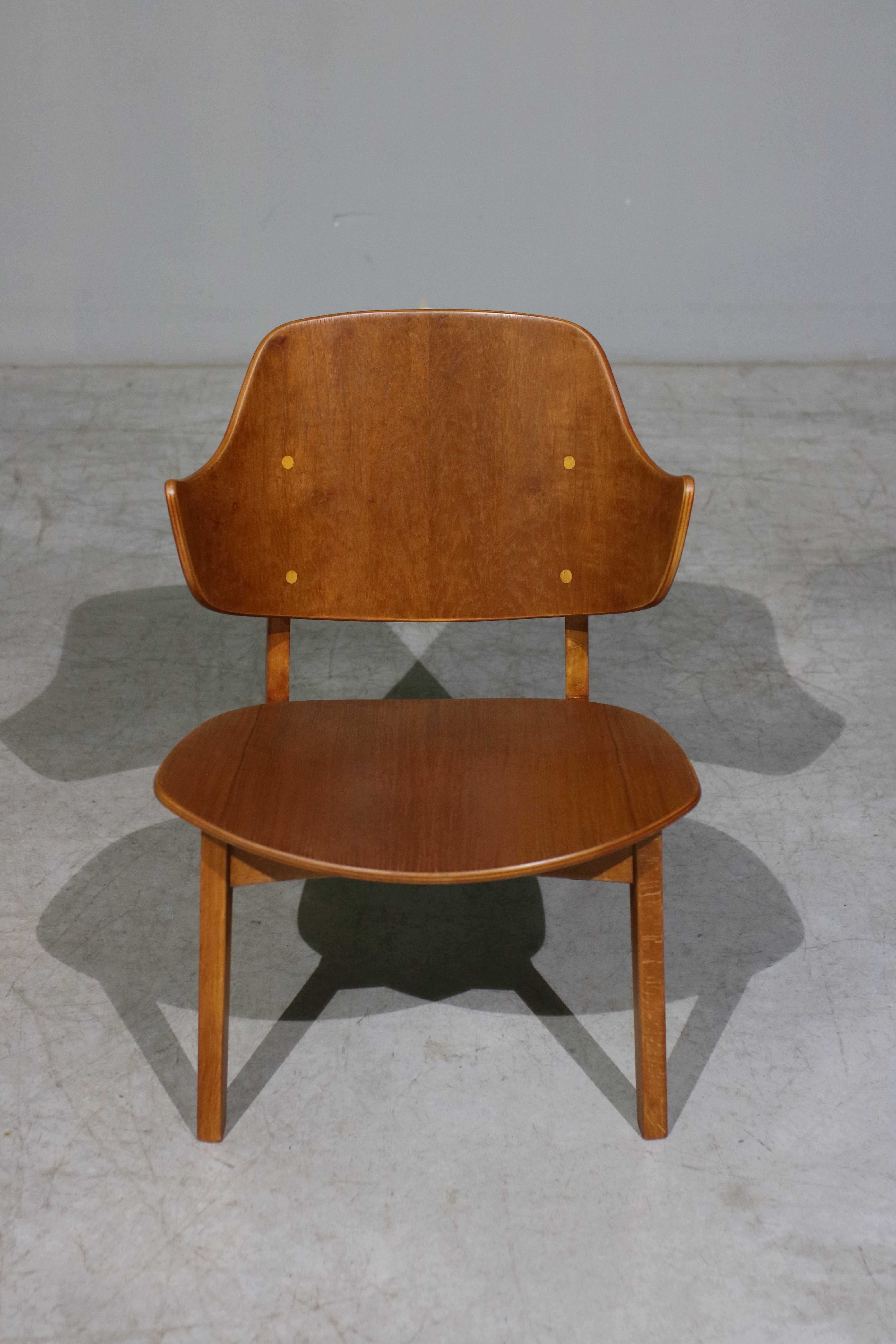 Cadeira Ib Kofod Larsen| Chair design| Mid-Century