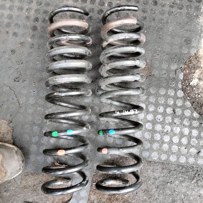 Форд фокус 3 Пружина