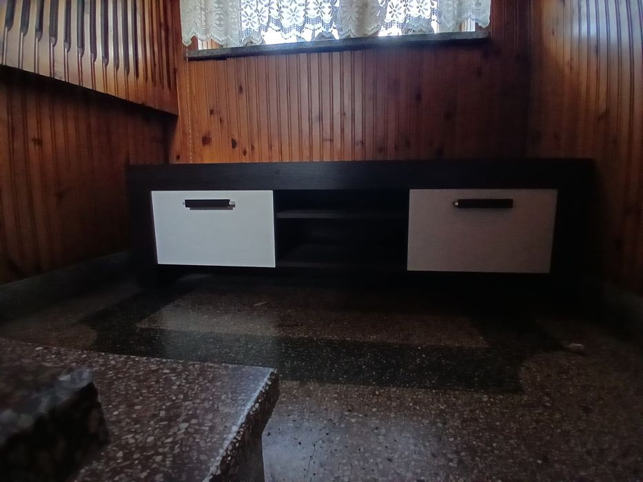 Szafka pod telewizor