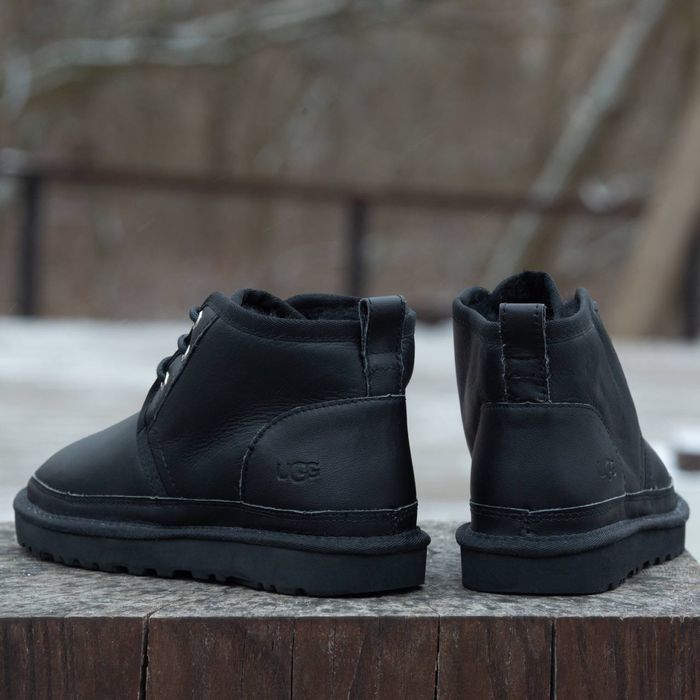 UGG Neumel Black Leather
