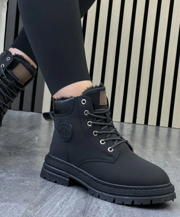 Зимові чоботи 38 розмір