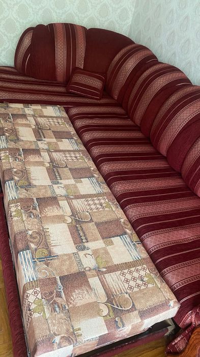 Куток у вітальню