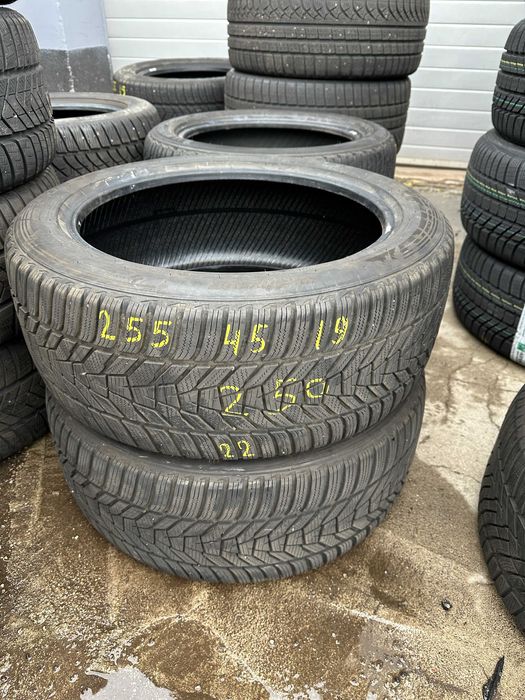 255/45x19 Hankook