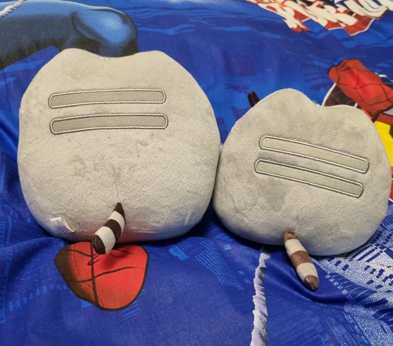 Пушин з лапками, пушин рожевий пончик, Великі 20см на 20 см.pusheen ca