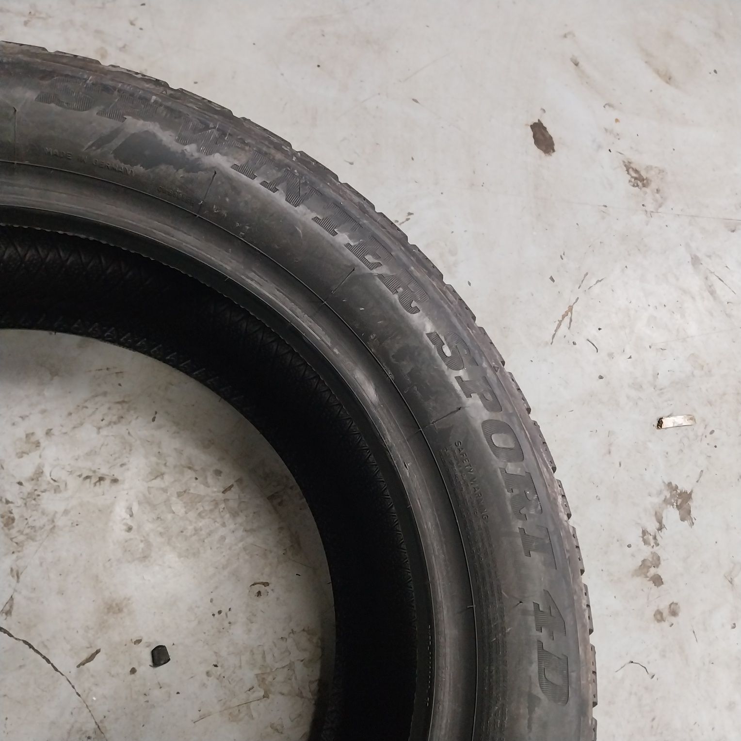 Opona Zimowa  Dunlop SP Winter Sport 4D  225/50R17 94H