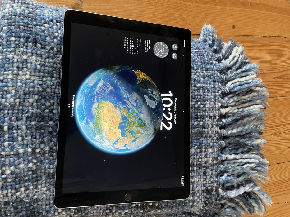 Ipad pro 12.9 2ndgen + apple watch  5 + airpods pro