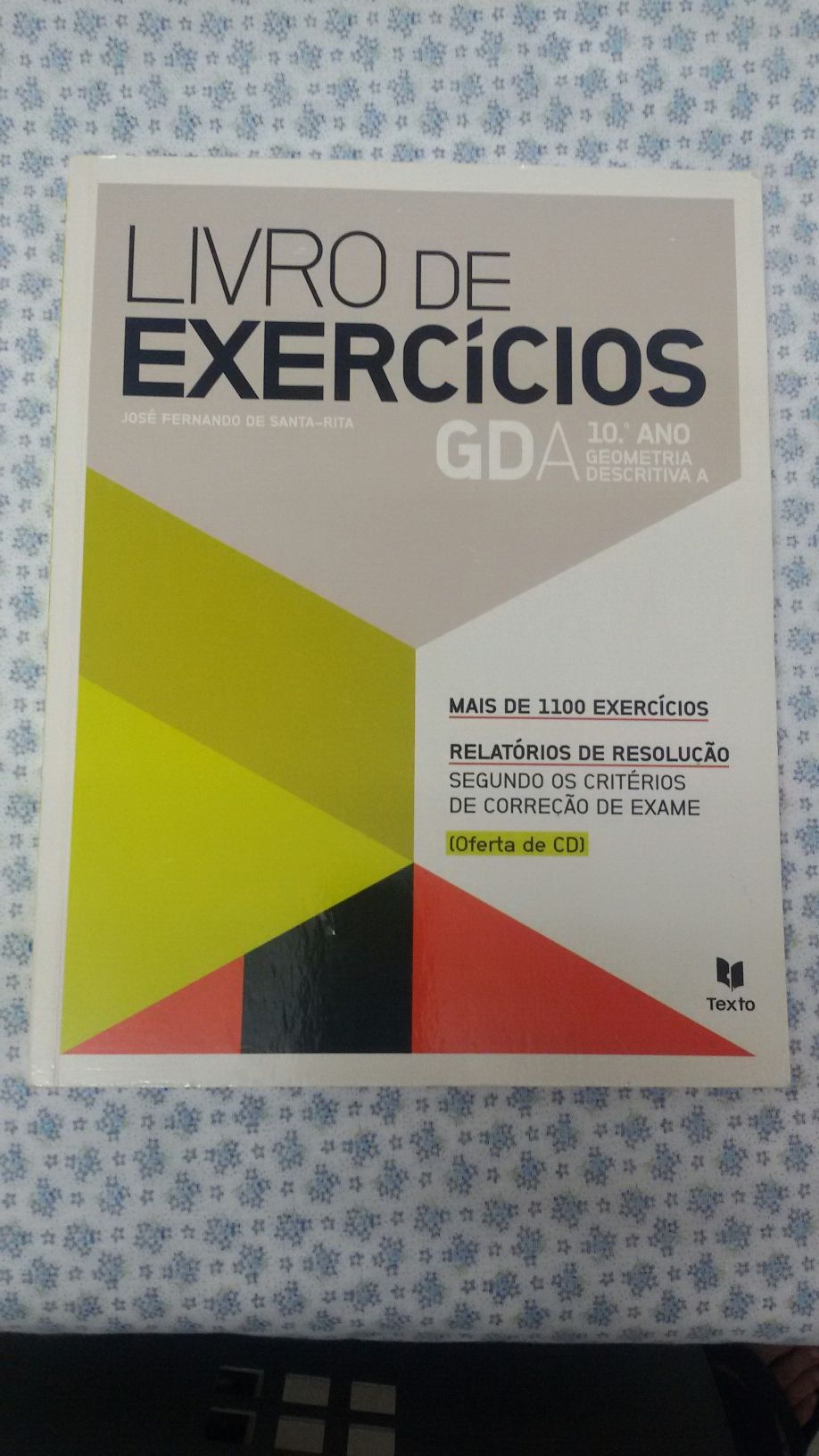 Vendo cadernos de actividades 5 livros