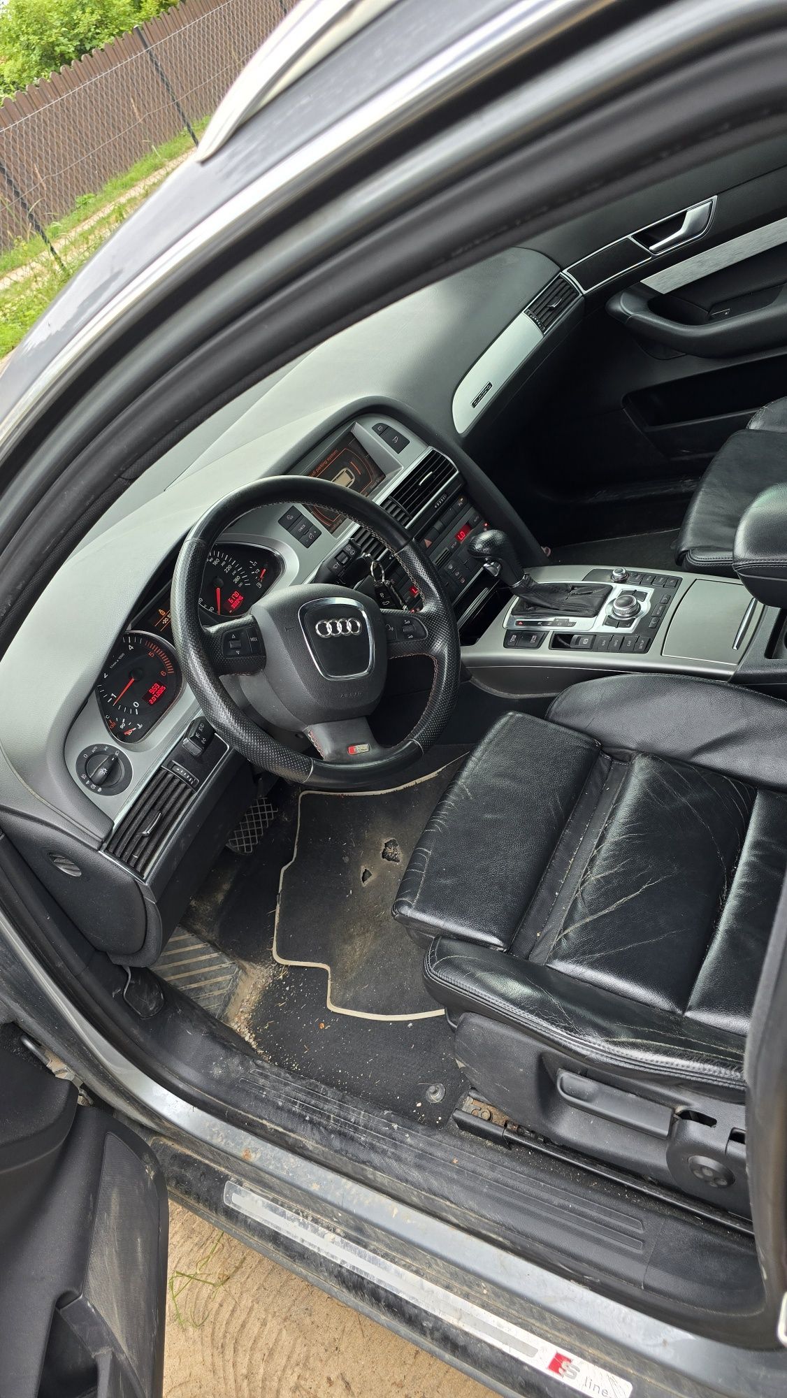 Deska rozdzielcza kokpit Audi A6 C6 Europa