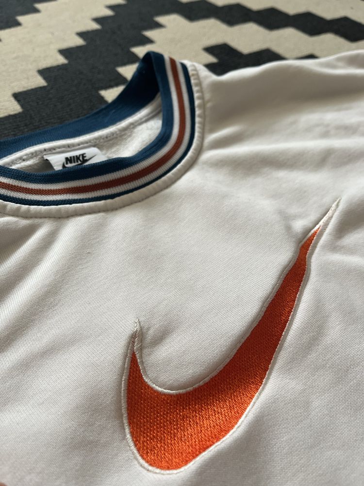 Світшот Nike білий