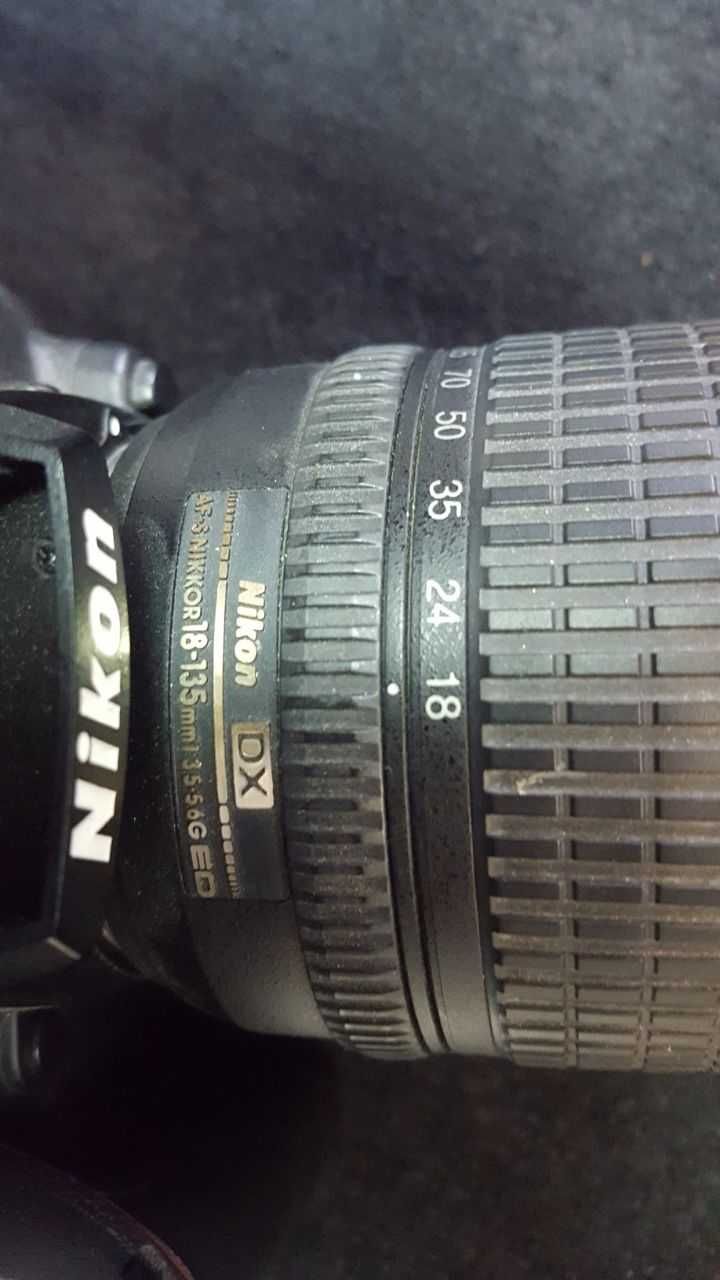 Nikon D90 объектив + вспышка + сумка