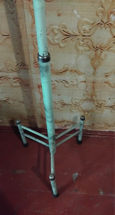 Продам напольную вешалку ссср.