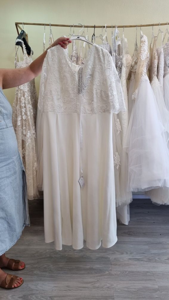 Suknia ślubna plus size rozmiar  46, rozmiar  52, 54