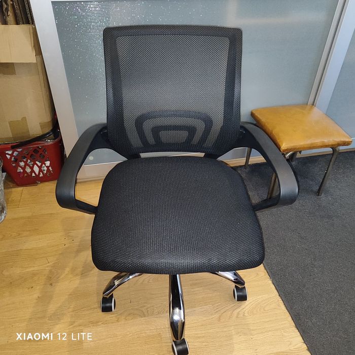 Krzesło biurowe obrotowe do biurka