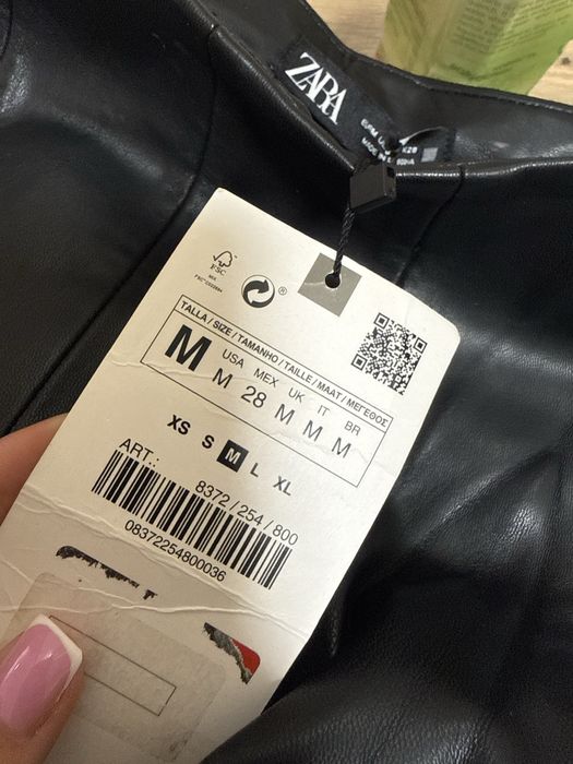 Спідниця zara нова