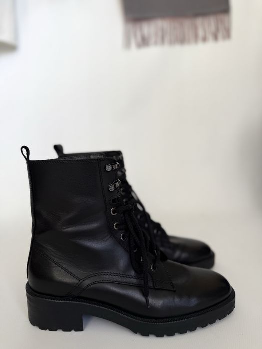 Черевики з натуральної шкіри Massimo Dutti