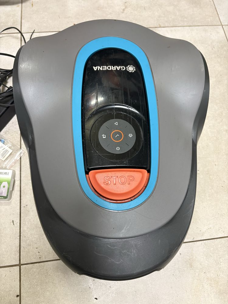 Sprzedam robot koszący Gardena Minimo 250